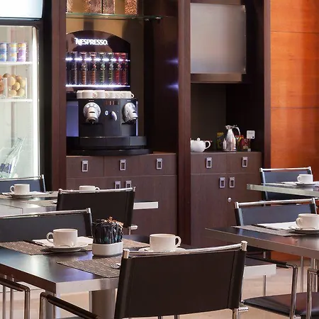 Hotel Enlaces Estacion 4*