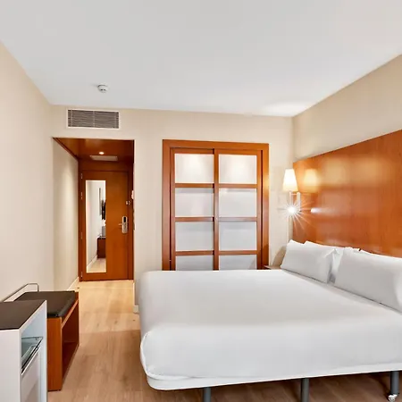 Hotel Enlaces Estacion 4*