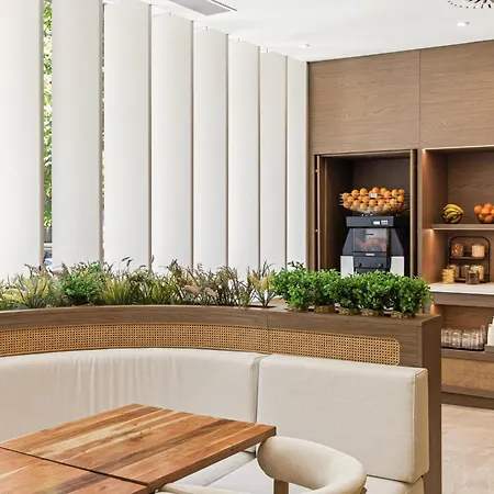 Enlaces Estacion Hotel 4*