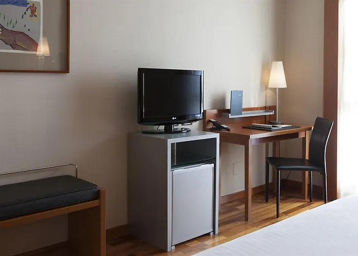 Enlaces Estacion 4* Сарагоса