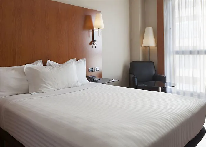 Hotell Enlaces Estacion 4*