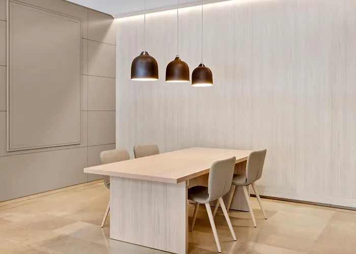 Enlaces Estacion 4* Сарагоса