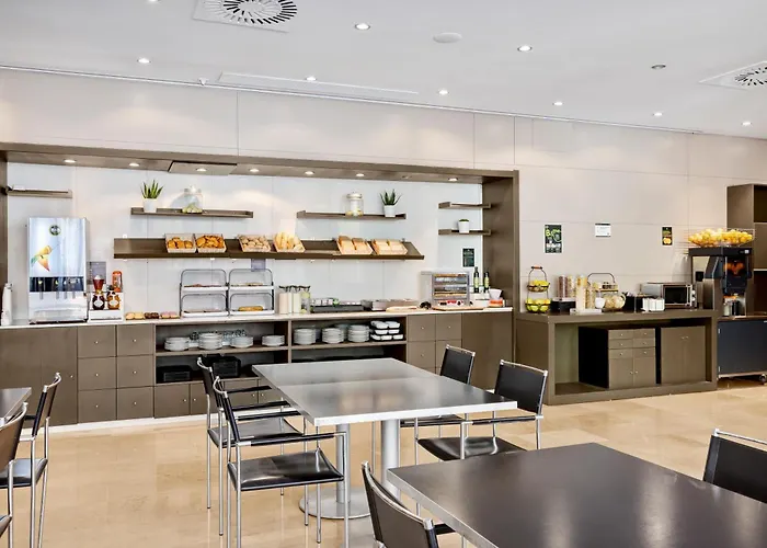 Hotell Enlaces Estacion 4*