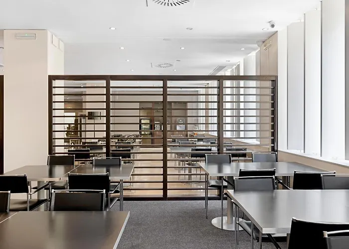 Enlaces Estacion Отель 4*