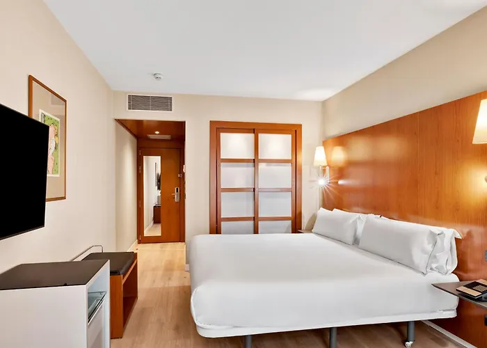 Hotell Enlaces Estacion 4*