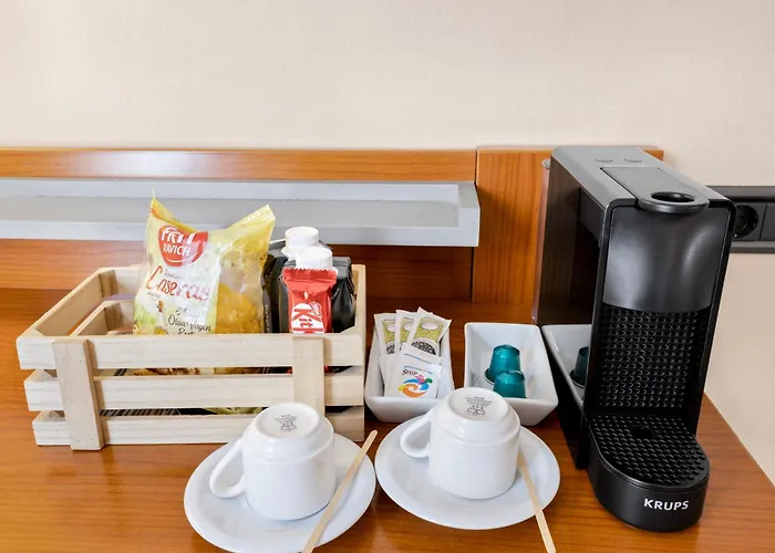 Enlaces Estacion Отель Сарагоса