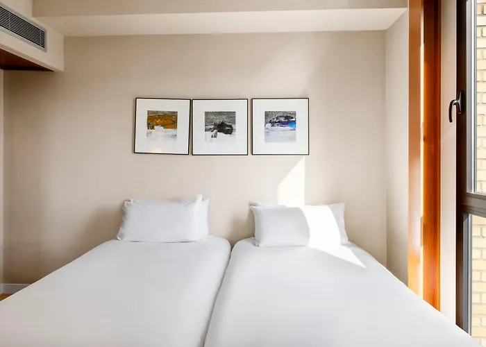 Enlaces Estacion 4* Сарагоса