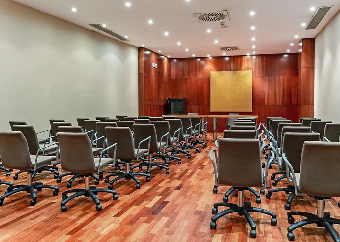 Enlaces Estacion 4* Σαραγόσα